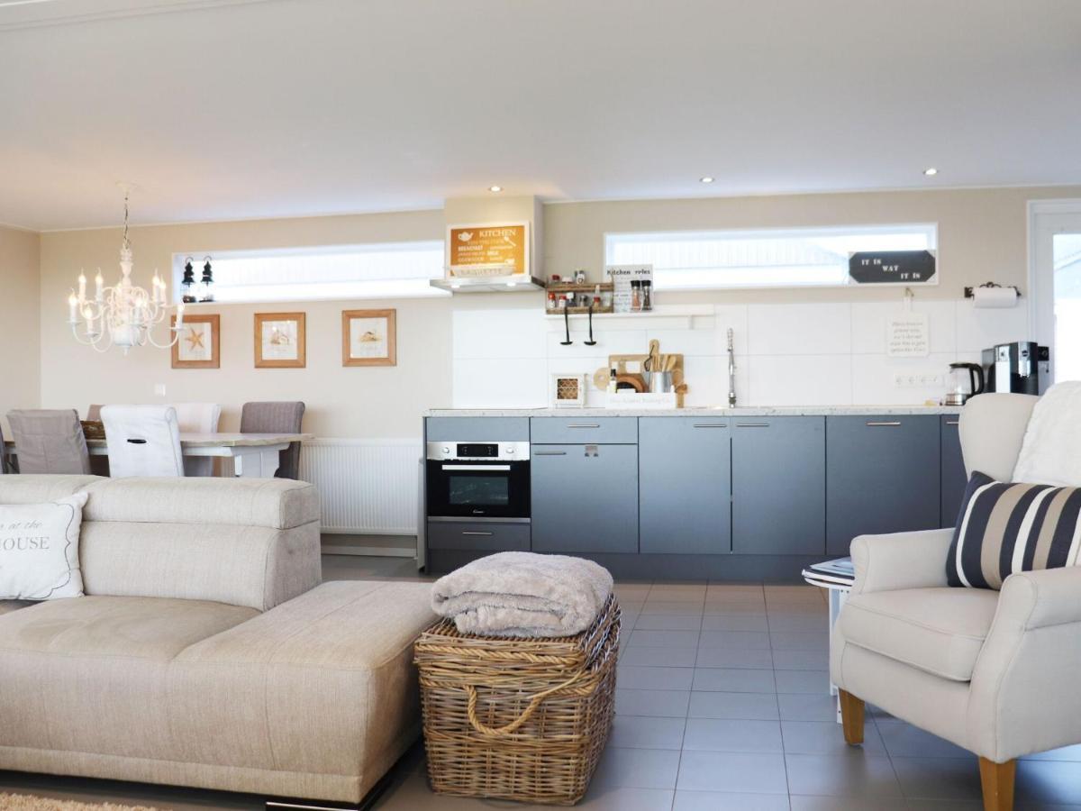 Fantastic Brand New Vacation Home Near The Wadden Paesens Extérieur photo