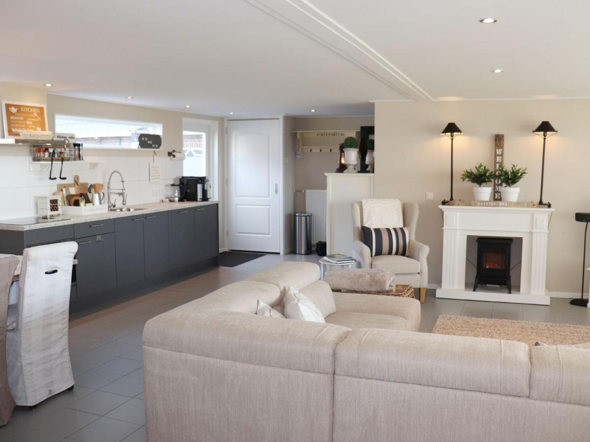 Fantastic Brand New Vacation Home Near The Wadden Paesens Extérieur photo