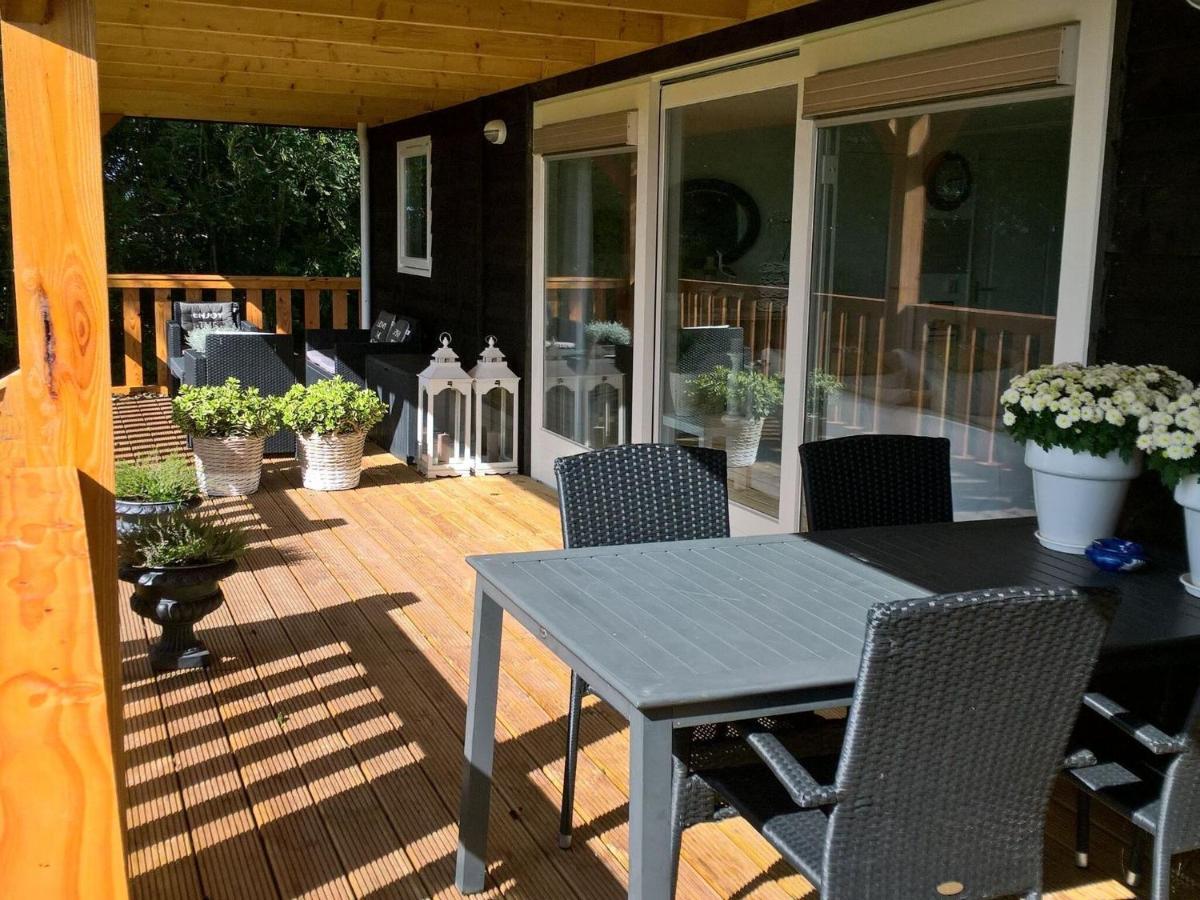 Fantastic Brand New Vacation Home Near The Wadden Paesens Extérieur photo