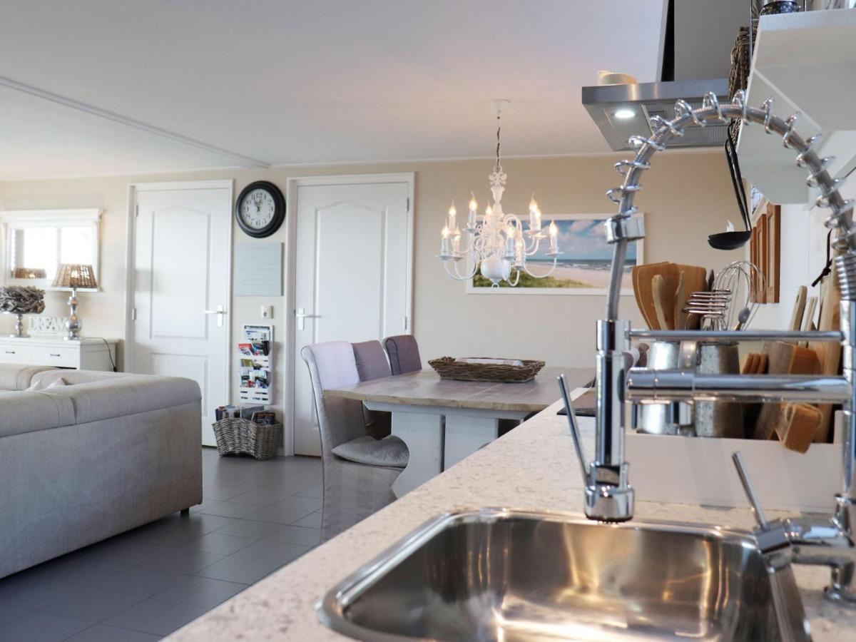 Fantastic Brand New Vacation Home Near The Wadden Paesens Extérieur photo